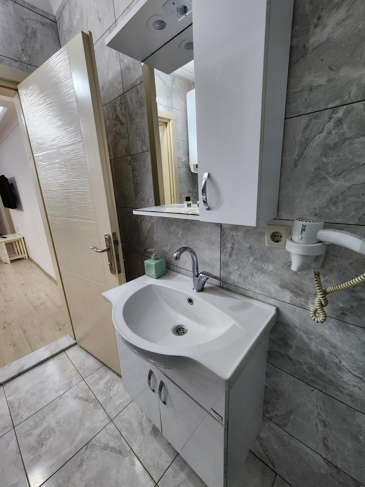 Esa Apart Hotel Trabzon Værelse billede
